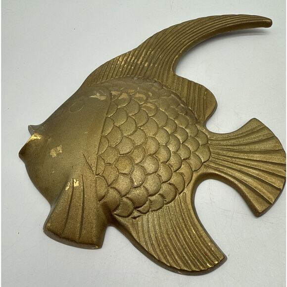 Vtg Brass Angel Fish Wall Hanging Decor Set Of 4 Nautical Sea Life MCM Patina - Picture 3 of 8